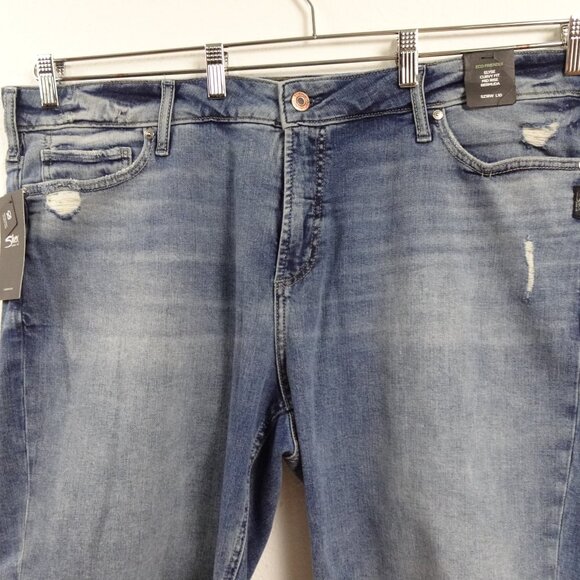 Silver Jeans Co. Denim Shorts Women's Plus Size 18W Blue Stretch Curvy Fit - Picture 2 of 12